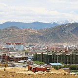 Mythical Shangri-La?  The local government has been fighting for a long time in order to rename the city of Zhongdian into Shangri-La, according to the mystical village in James Hilton's novel "Lost Horizon". When looking at the city from the surrounding hills, it is hard to find the earthly paradise described in the novel.  The name switch - a puerly marketing driven act - is mostly justified by the beauty of the surrounding area and the city's old town (which was mostly destroyed in a devastating fire in 2014).